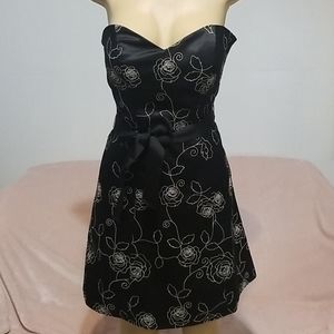A-line strapless dress, size 2